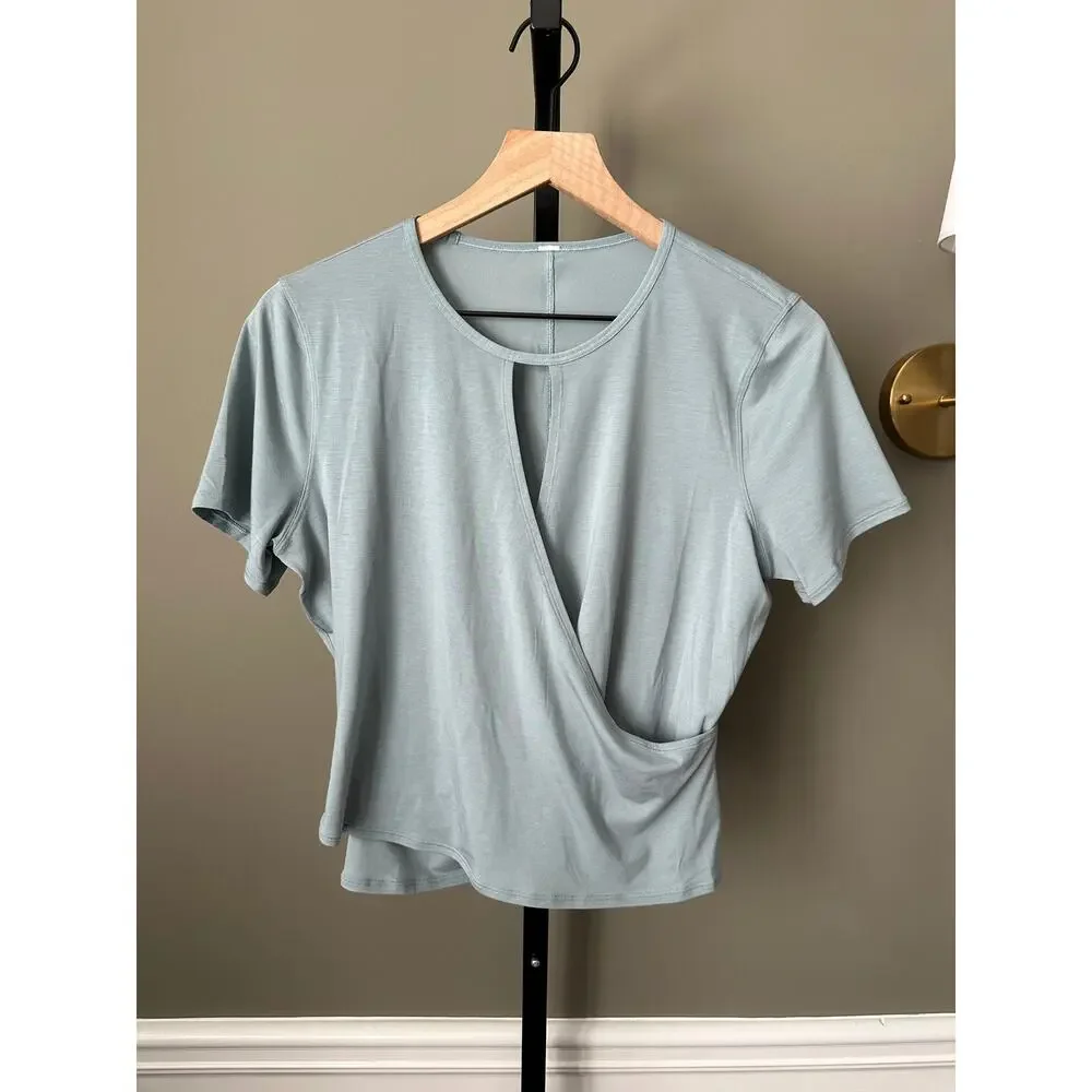 Lululemon Round Trip Short Sleeve Crossover Short Sleeve Blue Cast Size 6